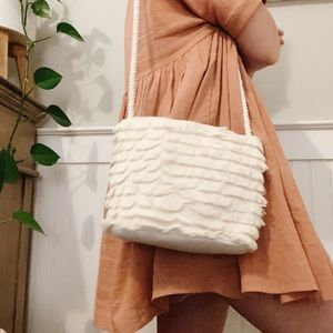 ❖ SOLD ❖ Cream fringe bag